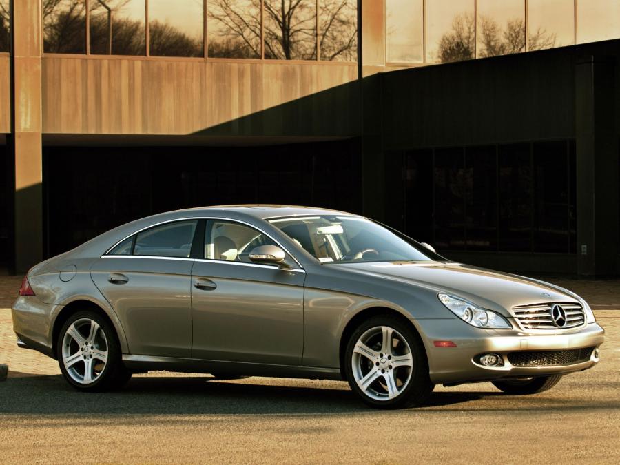  Mercedes-Benz CLS500 2004 года  (US) (фото 8 из 8)